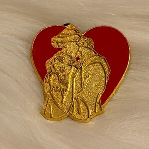 Disney Pocahontas and John Cast Member Lanyard Series 2002 Trading Pin